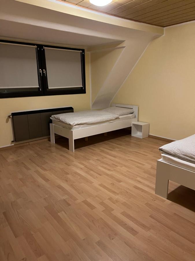 Zum Burghof Appartement Hürth Buitenkant foto